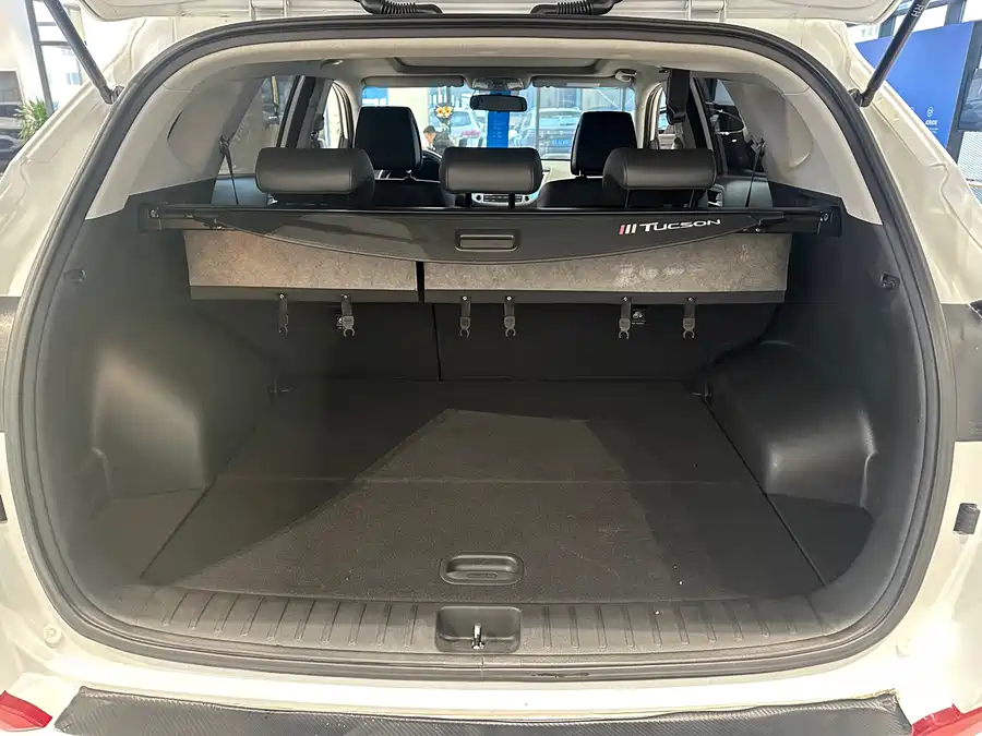 Used Hyundai Tucson 2018 1.6T dual-clutch two-wheel drive 15th anniversary special edition