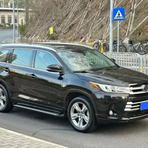 900x675_0_q87_c42_autohomecar__Chto52m7wjiAKz9OAA6NEMvJJVc326.jpg.webp Used Toyota Highlander 2018 2.0T four-wheel drive luxury version 7 seats National V