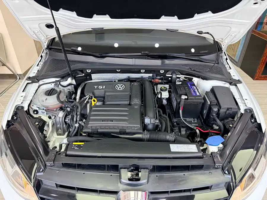 Used Golf 2017 230TSI automatic comfort million-unit commemorative edition