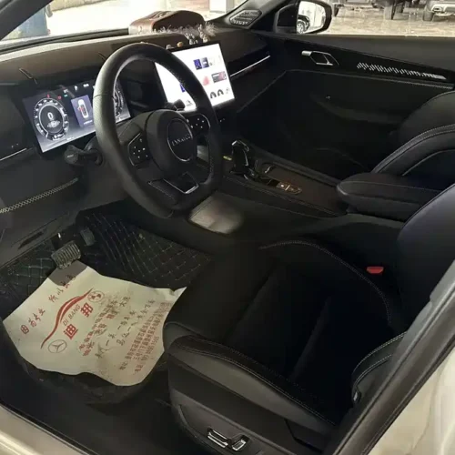 900x675_0_q87_c42_autohomecar__Chto52mEpYCAPf-2AANHBmwfRiQ487.jpg.webp Used Lynk & Co 03 2023 2.0TD DCT Plus
