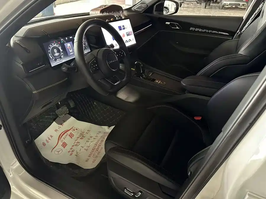 900x675_0_q87_c42_autohomecar__Chto52mEpYCAPf-2AANHBmwfRiQ487.jpg.webp Used Lynk & Co 03 2023 2.0TD DCT Plus