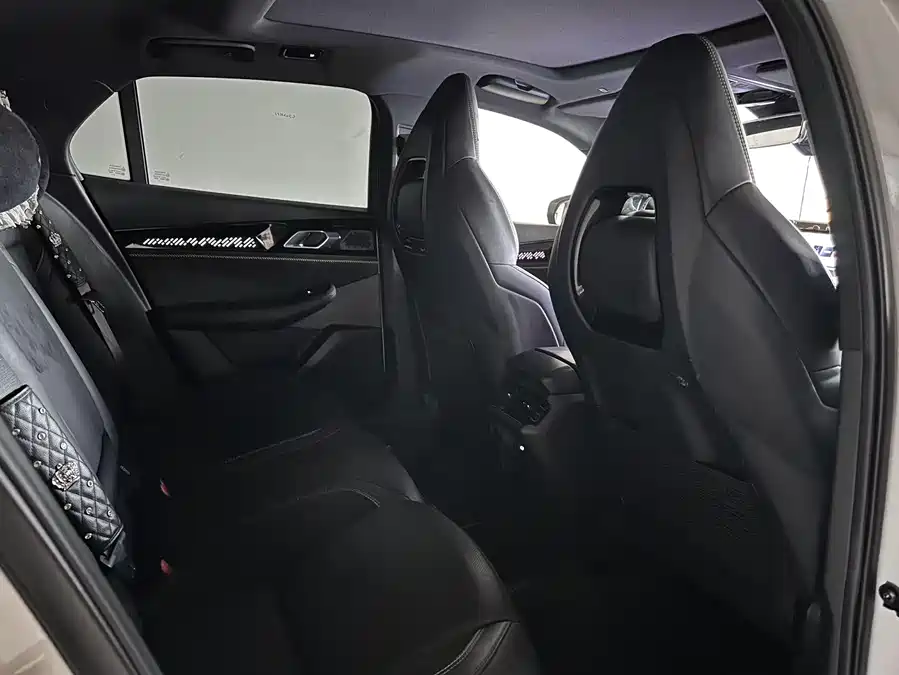 900x675_0_q87_c42_autohomecar__Chto52mEpYOAW-B_AAJNuDXhBVo549.jpg.webp Used Lynk & Co 03 2023 2.0TD DCT Plus