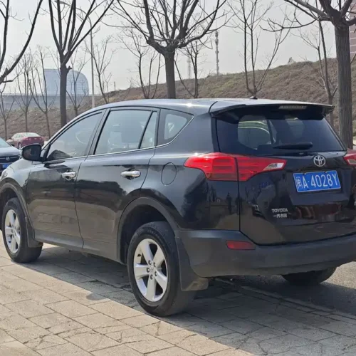 900x675_0_q87_c42_autohomecar__Chto52mJVsqAZGvjAAktpyDByG8079.jpg.webp Used Toyota RAV4 Rongfang 2015 2.5L automatic four-wheel drive elite version