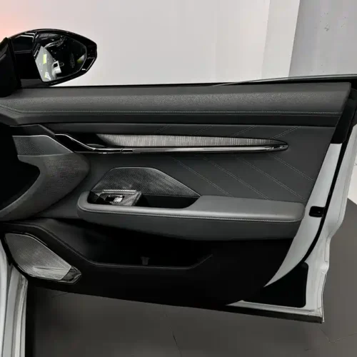900x675_0_q87_c42_autohomecar__Chto52mMGsOAMA-1AARjRPhzv5Q472.jpg.webp Used Zeekr 001 2023 WE version 86kWh