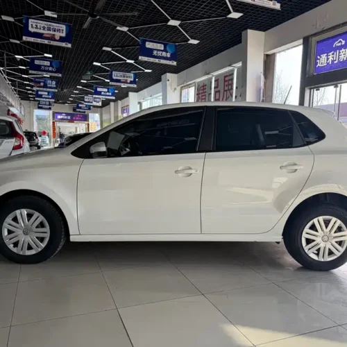 Used Volkswagen Polo 2016 1.4L automatic fashion model