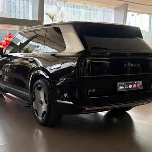 900x675_0_q87_c42_autohomecar__Chto52mNs3aADTkrAAgNLpYgyFs229.jpg.webp Used Zeekr 9X 2025 Ultra Edition 70kWh
