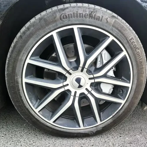 Used Denza Z9 2024 1100km four-wheel drive Max version