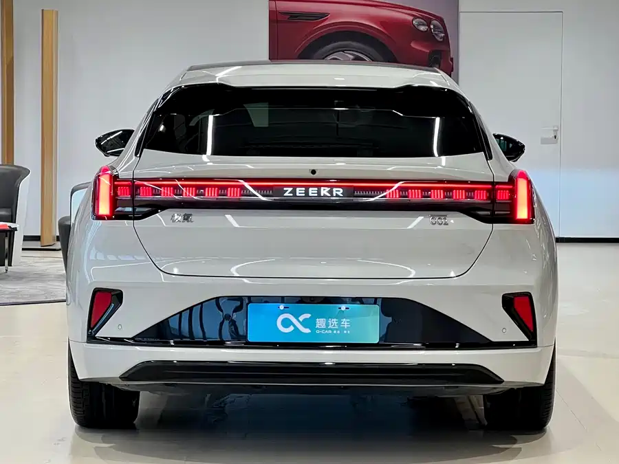 900x675_0_q87_c42_autohomecar__Chto52mgBUyACq8sAAbhl3tYtNA627.jpg.webp Used Zeekr 001 2025 YOU version 100kWh four-wheel drive