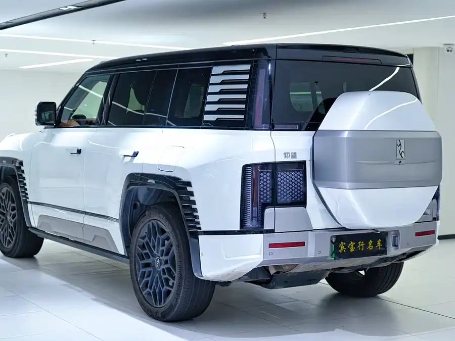 Used BYD Yangwang U8 2023 Deluxe Edition