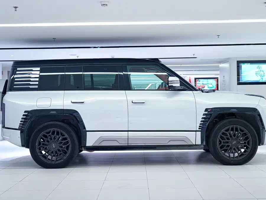 Used BYD Yangwang U8 2023 Deluxe Edition