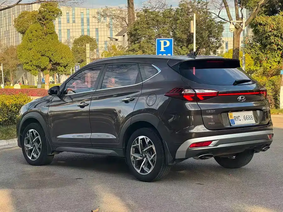 Used Hyundai Tucson 2019 280TGDi dual-clutch two-wheel drive smart connected version National V