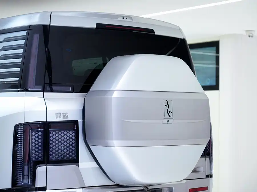 Used BYD Yangwang U8 2023 Deluxe Edition