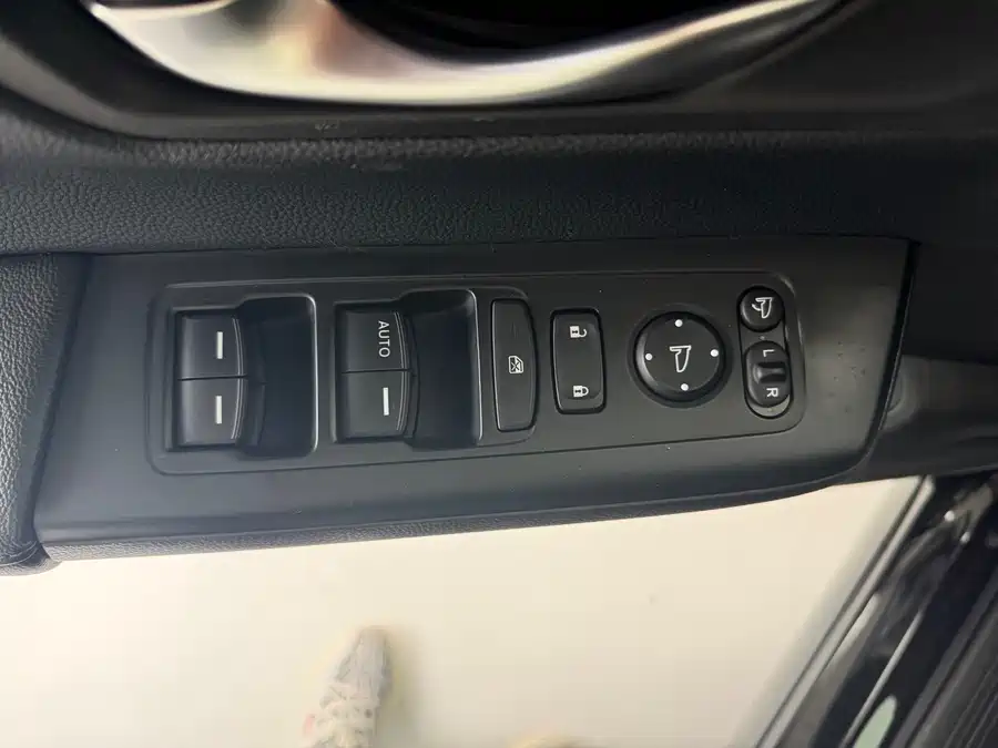 Used Honda CR-V 2023 2.0L e:HEV 2WD Smart Edition
