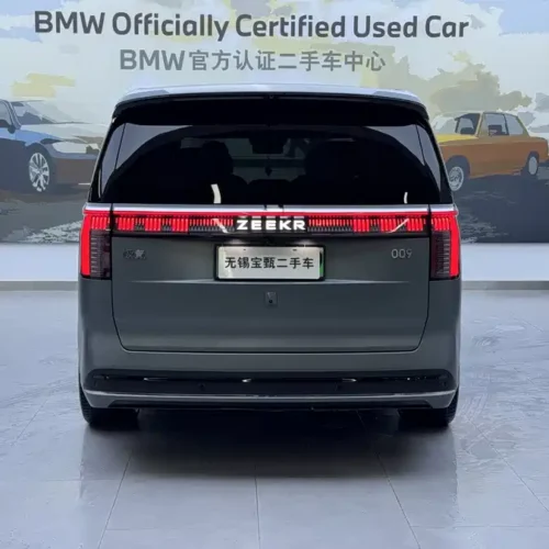 900x675_0_q87_c42_autohomecar__Chto52mhTJuAN-ntAASgclx9kZo267.jpg.webp Used Zeekr 009 2024 seven-seater aisle version 108kWh