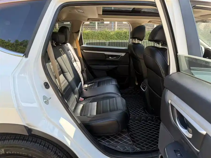 900x675_0_q87_c42_autohomecar__Chto52miWpKAB1qRAAH0IM-ZaAQ346.jpg.webp Used Honda CR-V 2021 240TURBO CVT two-wheel drive comfort version