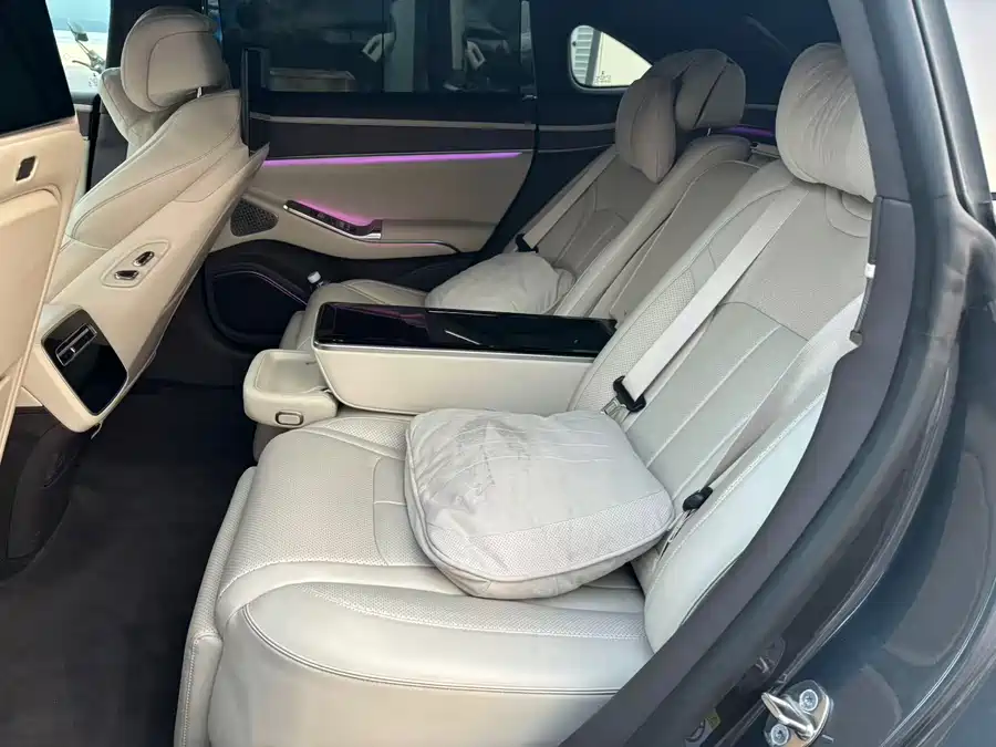 900x675_0_q87_c42_autohomecar__Chto52mj5KCALUjSAAaKsdkZXu4396.jpg.webp Used Denza Z9 2024 1100km four-wheel drive Ultra version