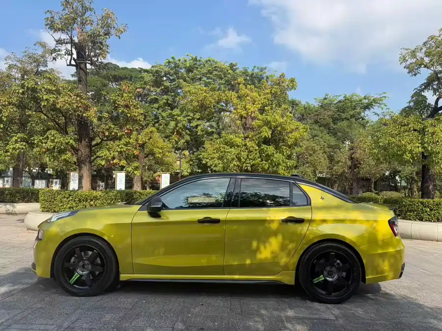 900x675_0_q87_c42_autohomecar__Chto52mlCFuAUNLfAAytDhH_8dg266.jpg.webp Used Lynk & Co 03 2021 03+ 2.0TD Automatic Wind Control Edition