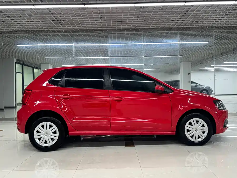 900x675_0_q87_c42_autohomecar__Chto52mlNtCAKgQyAAmB5au6dU8546.jpg.webp Used Volkswagen Polo 2018 1.5L automatic safe driving model