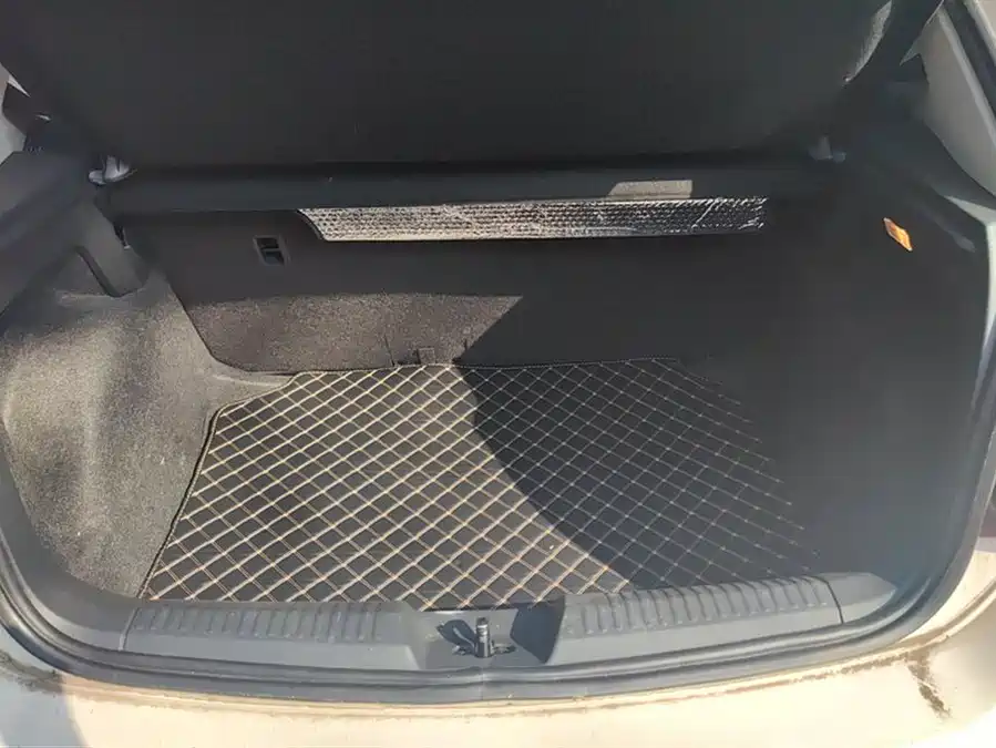 Used Volkswagen Polo 2016 1.4L automatic fashion model