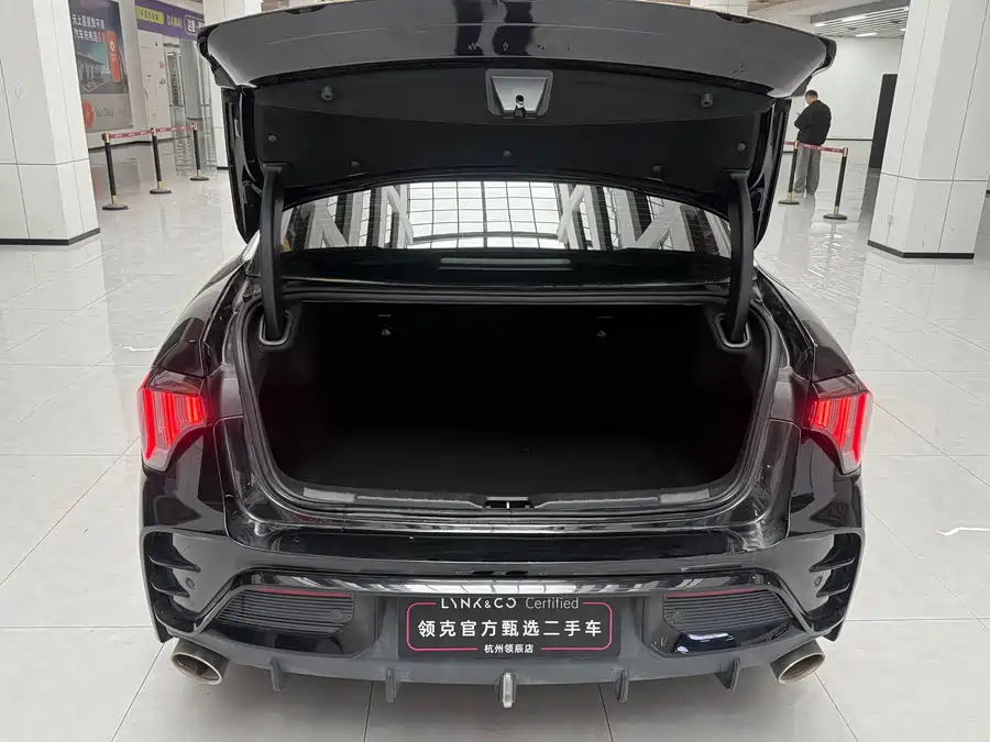 900x675_0_q87_c42_autohomecar__Chto52mml0aATcORAAhOrwXxm9s014.jpg.webp Used Lynk & Co 03 2023 1.5TD DCT Plus