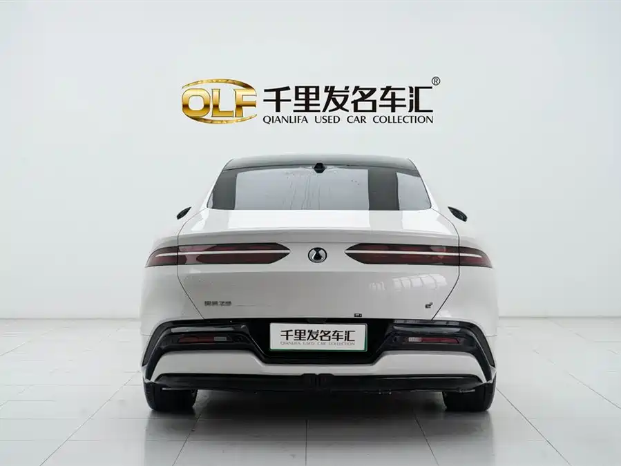 900x675_0_q87_c42_autohomecar__Chto52mn2gOAG0j-AADlzE_UcbU223.jpg.webp Used Denza Z9 2024 1100km four-wheel drive Ultra version