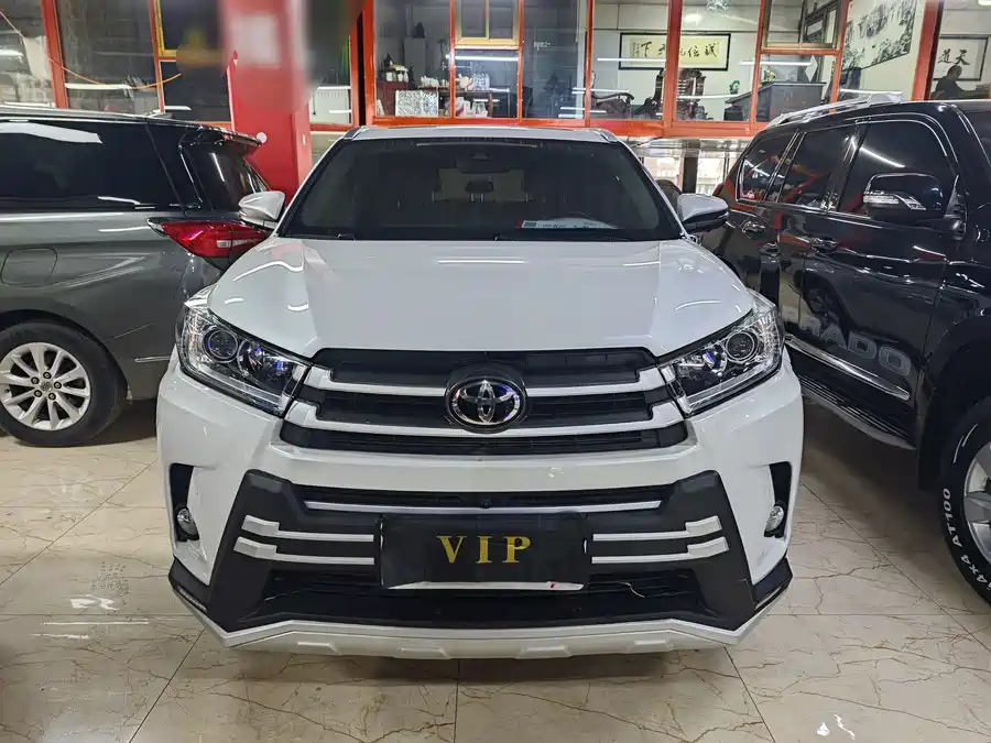 900x675_0_q87_c42_autohomecar__Chto52mo6M6ASnePAAaH6Dcd__I626.jpg.webp Used Toyota Highlander 2020 2.0T 4WD Million Commemorative Edition 7 seats