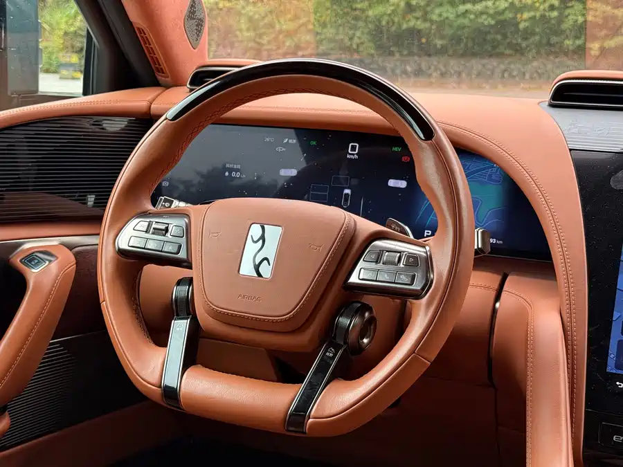 Used BYD Yangwang U8 2023 Deluxe Edition