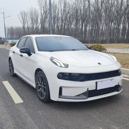 900x675_0_q87_c42_autohomecar__Chto52mqfz6ASH3nAAnyuNwOa3A368.jpg.webp Used Lynk & Co 03 2022 2.0TD DCT Pro