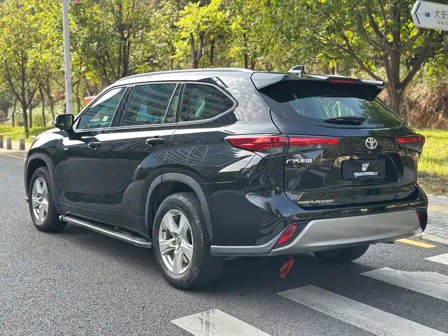 Used Toyota Highlander 2024 2.5L smart electric hybrid dual-engine two-wheel drive elite version 5 seats