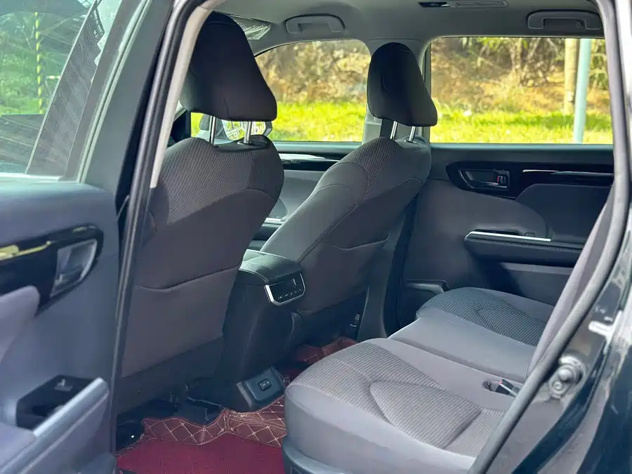 Used Toyota Highlander 2024 2.5L smart electric hybrid dual-engine two-wheel drive elite version 5 seats