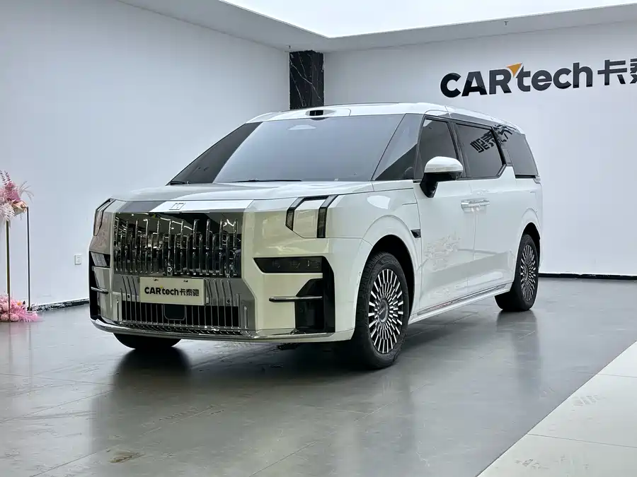 Used Zeekr 009 2024 six-seat executive version four-wheel drive 108kWh