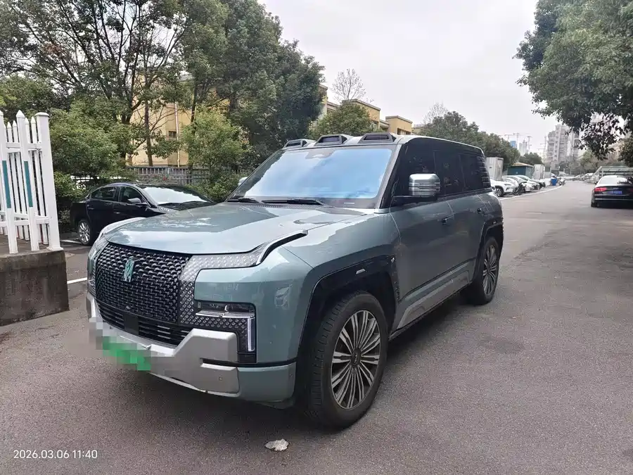 Used BYD Yangwang U8 2024 Off-Road Player Edition