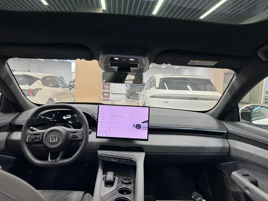 900x675_0_q87_c42_autohomecar__Chto52mrhsiAK3yGAAedU3PNLxU536.jpg.webp Used Zeekr 001 2025 YOU version 100kWh four-wheel drive