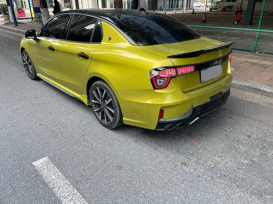 900x675_0_q87_c42_autohomecar__Chto52mrosyAH5lqAA68EPSKCyo279.jpg.webp Used Lynk & Co 03 2019 03+ 2.0TD Automatic Wind Control Edition