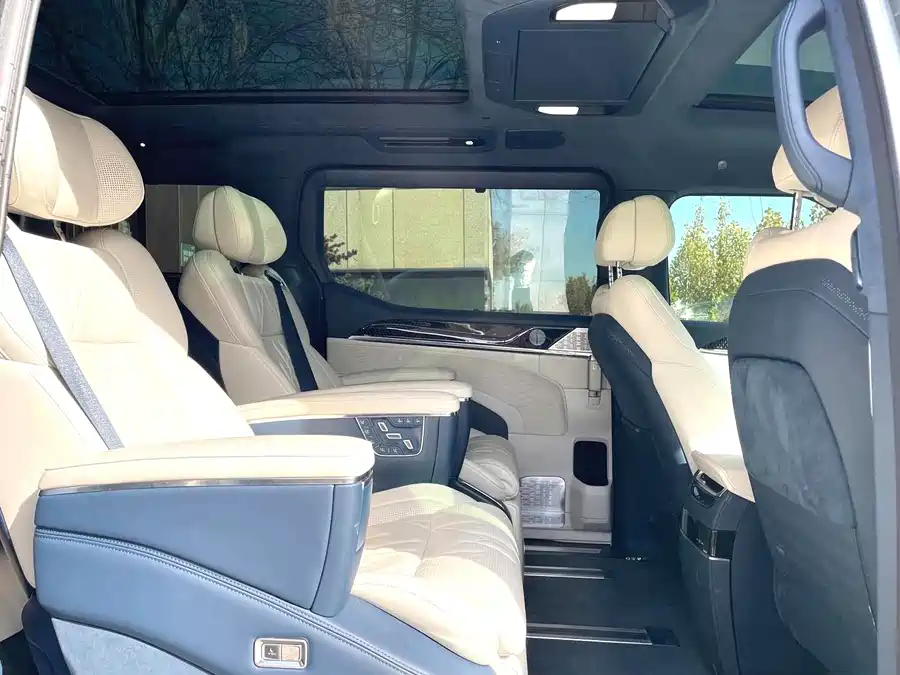 Used Zeekr 009 2024 seven-seater aisle version 108kWh