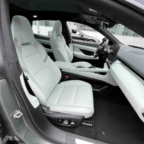 900x675_0_q87_c42_autohomecar__Chto52muoAqAcToLAAXdazwxfH0084.jpg.webp Used Zeekr 001 2025 WE version 100kWh rear drive