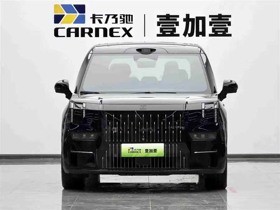 900x675_0_q87_c42_autohomecar__Chto52mvfbyAS4mrAAGLaBar0AA641.jpg.webp Used Zeekr 009 2024 seven-seat aisle version four-wheel drive 108kWh