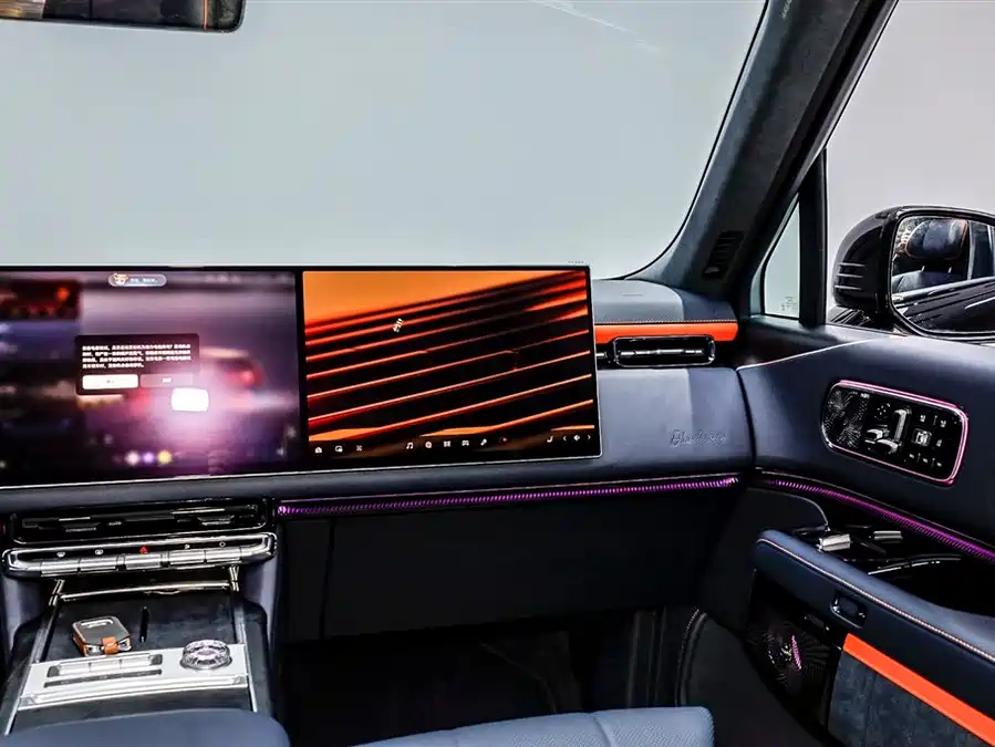 900x675_0_q87_c42_autohomecar__Chto52mw4OeAImcoAAGnL9hL_hU698.jpg.webp Used Zeekr 9X 2025 Yao Black Edition 70kWh