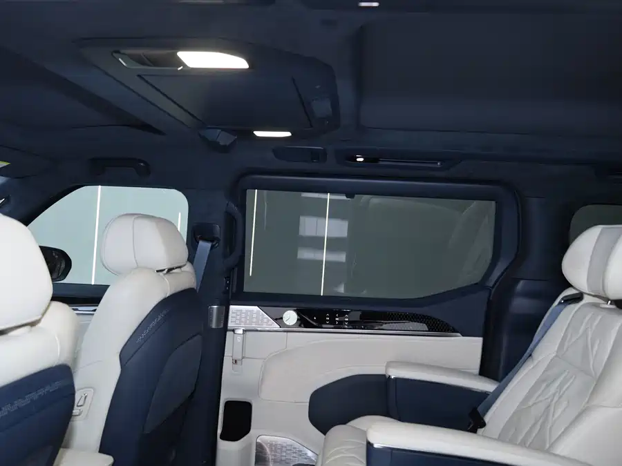 900x675_0_q87_c42_autohomecar__Chto52mwM_KAFC6dAAXMzpsmo4Y957.jpg.webp Used Zeekr 009 2024 seven-seat aisle version four-wheel drive 108kWh