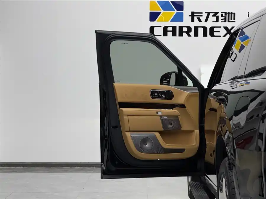 900x675_0_q87_c42_autohomecar__Chto52mxJjaAUng_AAFJ_lyfDeM523.jpg.webp Used Zeekr 9X 2025 Hyper Edition 70kWh