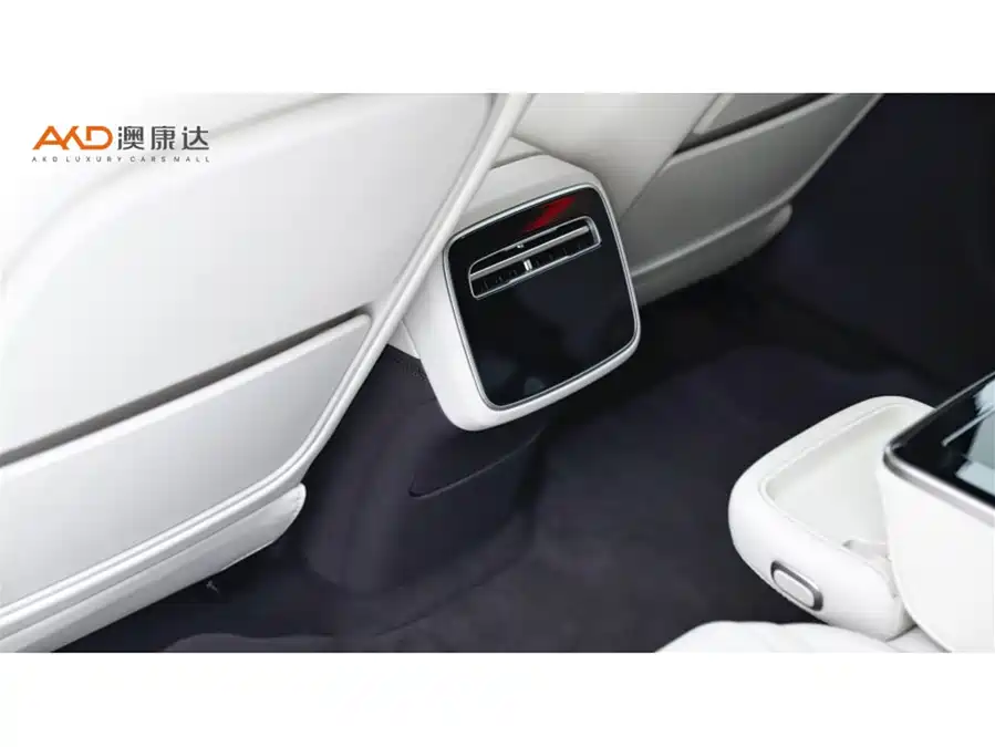 Used Denza Z9 2024 1100km four-wheel drive Max version