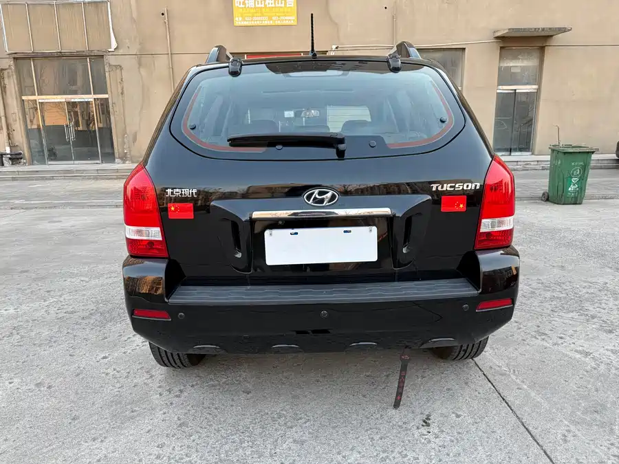 Used Hyundai Tucson 2013 2.0L automatic two-wheel drive comfort model