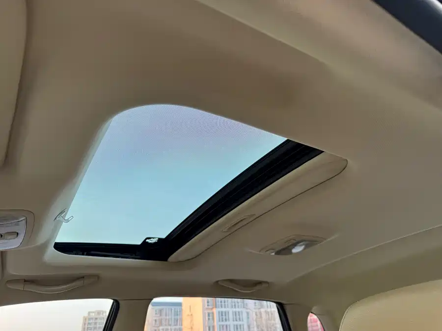 Used Hyundai Tucson 2013 2.0L automatic two-wheel drive comfort model