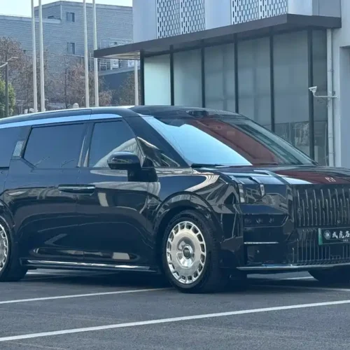 900x675_0_q87_c42_autohomecar__Chto52myKF-AOaZrAApVCJskUaI720.jpg.webp Used Zeekr 009 2024 Model Glory