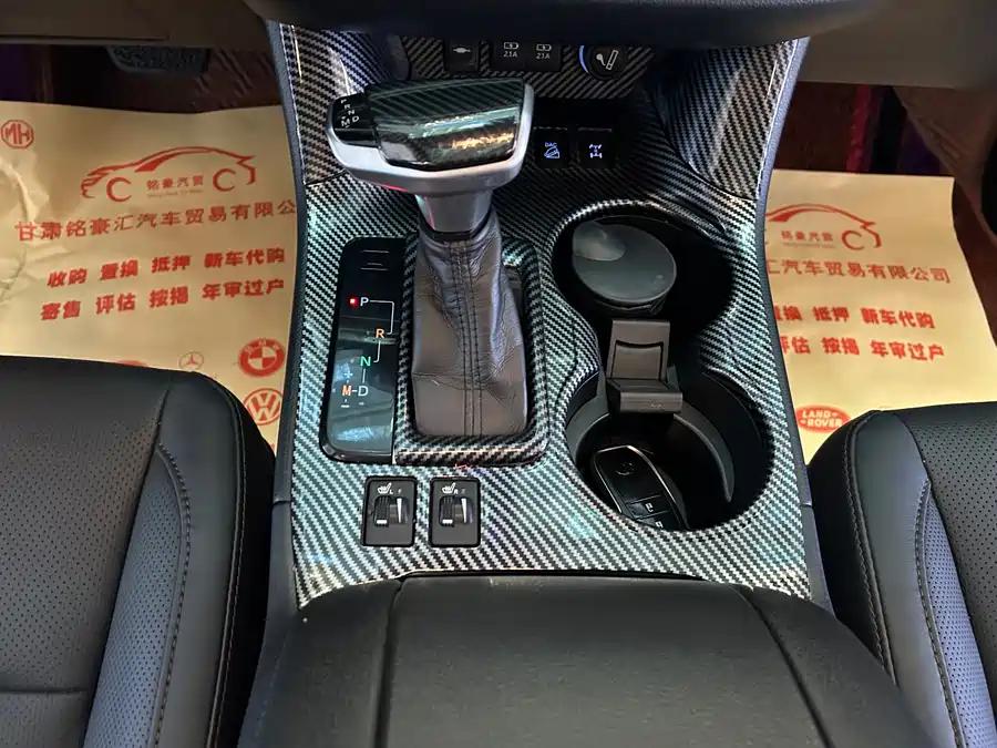 Used Toyota Highlander 2018 2.0T four-wheel drive luxury version