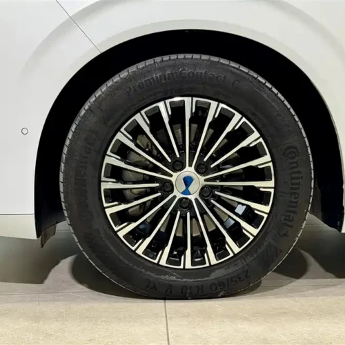 Used Denza D9 2024 DM-i 980 four-wheel drive flagship model