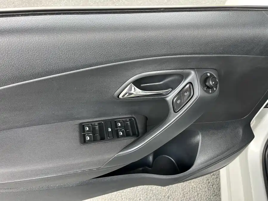 Used Volkswagen Polo 2018 1.5L automatic safe driving model