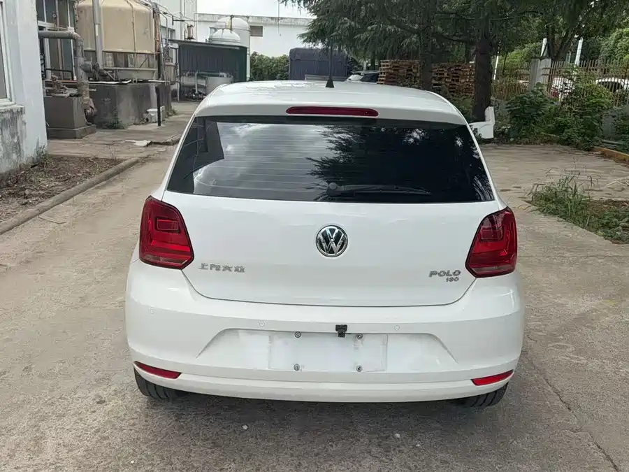 900x675_0_q87_c42_autohomecar__ChtpWGk6dbCADlbFAAhnTUIGHIw145.jpg.webp Used Volkswagen Polo 2018 1.5L automatic safe driving model