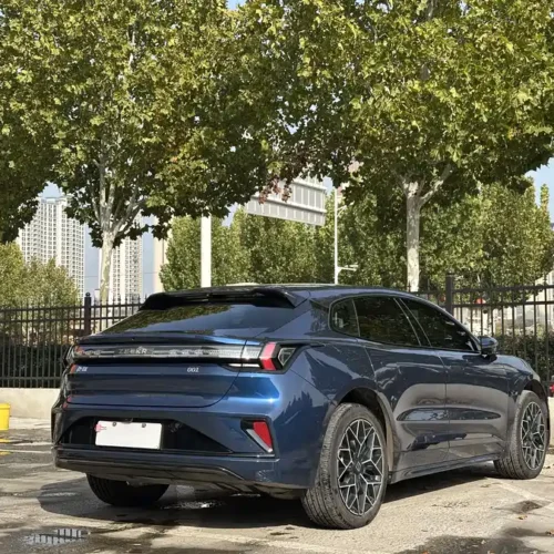 900x675_0_q87_c42_autohomecar__ChtpWGkHYd6ARCGIAA6wIEewA74412.jpg.webp Used Zeekr 001 2024 ME version 100kWh four-wheel drive