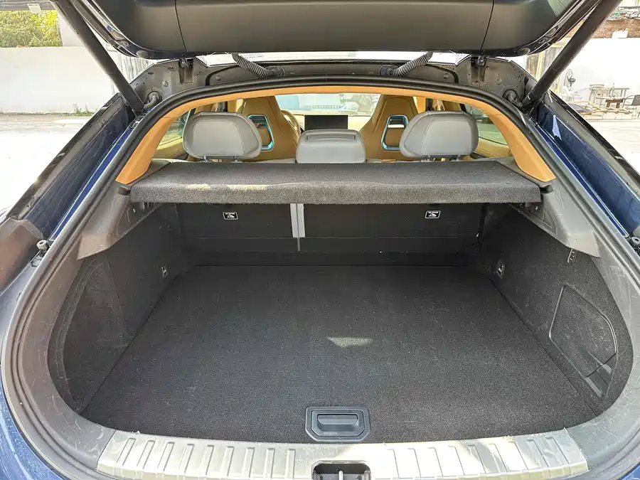900x675_0_q87_c42_autohomecar__ChtpWGkHYeOAI5o5AAkwUSo0COo774.jpg.webp Used Zeekr 001 2024 ME version 100kWh four-wheel drive